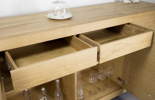Buffet 4 portes Loann réalisé en chêne de Ligne Contemporaine 